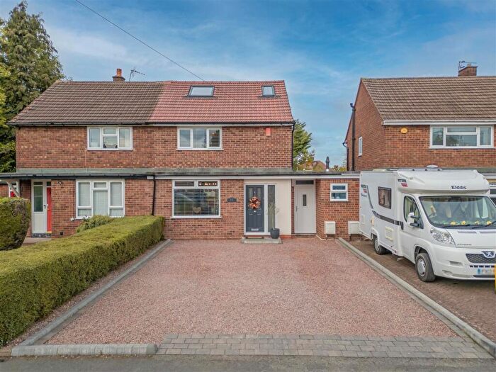 3 Bedroom Semi-Detached House For Sale In Highfield Lane, Halesowen, B63
