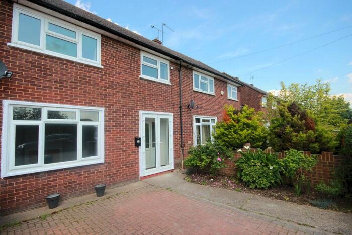 3 Bedroom House To Rent In Hampden Road, Slough, SL3