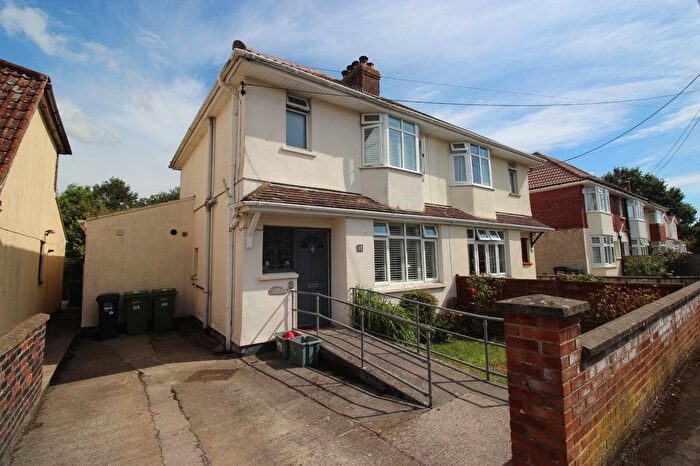 3 Bedroom Semi-detached House For Sale In Halswell Road, Clevedon, North Somerset, BS21