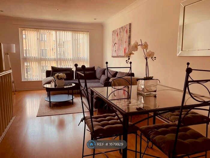 2 Bedroom Terraced House To Rent In Hampstead Walk, London, E3