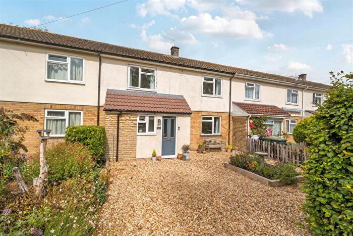 3 Bedroom Terraced House For Sale In Dicketts Road, Corsham, SN13