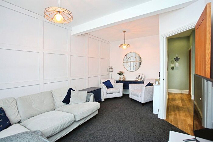 3 Bedroom Terraced House For Sale In Danylan Road, Pontypridd, CF37