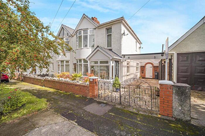 3 Bedroom Semi-Detached House For Sale In Graig Parc, Neath Abbey, Neath, SA10