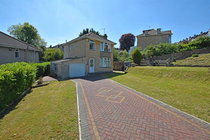 3 Bedroom Detached House For Sale In Croft Road, Bath, BA1