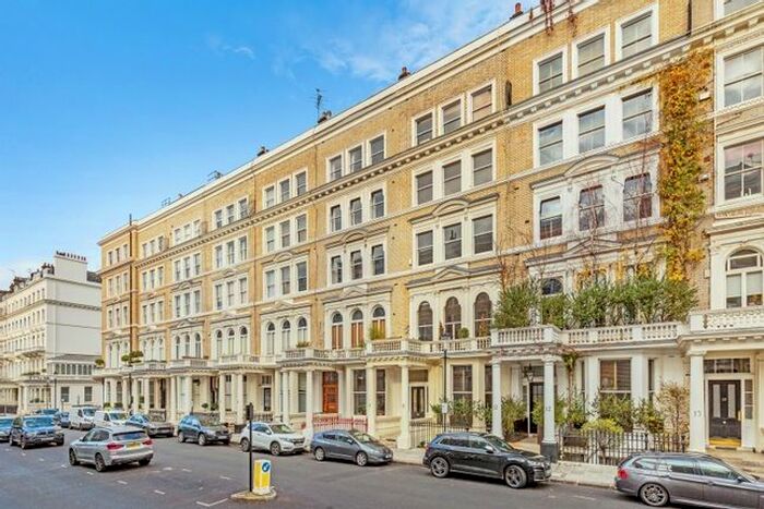 2 Bedroom Flat To Rent In Queen's Gate Place, London, SW7