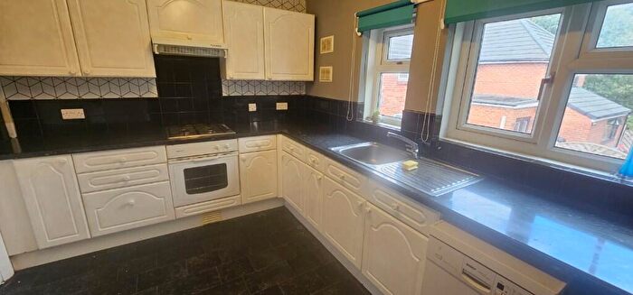 2 Bedroom Terraced House To Rent In Stanmore Grove, Leeds, West Yorkshire, LS4