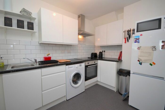 2 Bedroom Terraced House To Rent In Tollpark Crescent, Newmains, North Lanarkshire, ML2