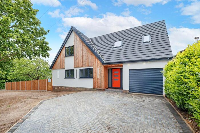 4 Bedroom Detached Bungalow For Sale In Nicholas Drive, Reydon, IP18