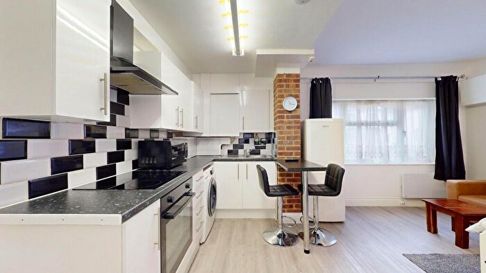 Studio To Rent In Carterhatch Road, London, EN3