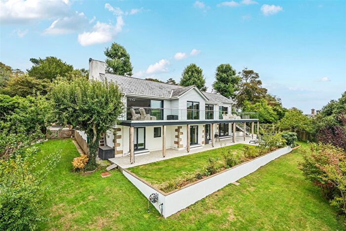 4 Bedroom Detached House For Sale In St. Peters Road, Flushing, Falmouth, TR11