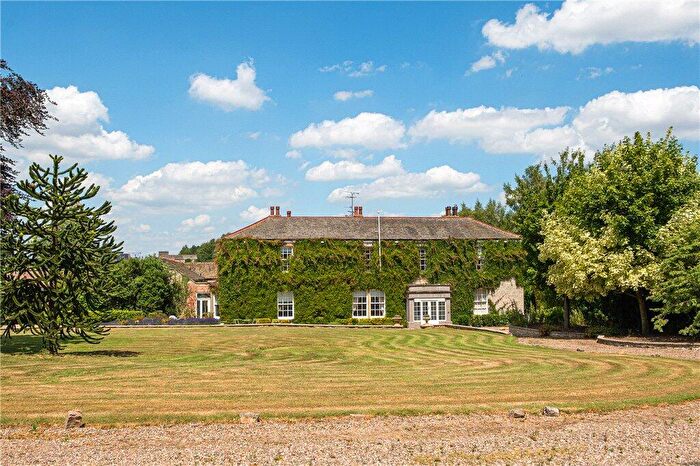 5 Bedroom Detached House For Sale In Lumby, South Milford, Leeds, North Yorkshire, LS25