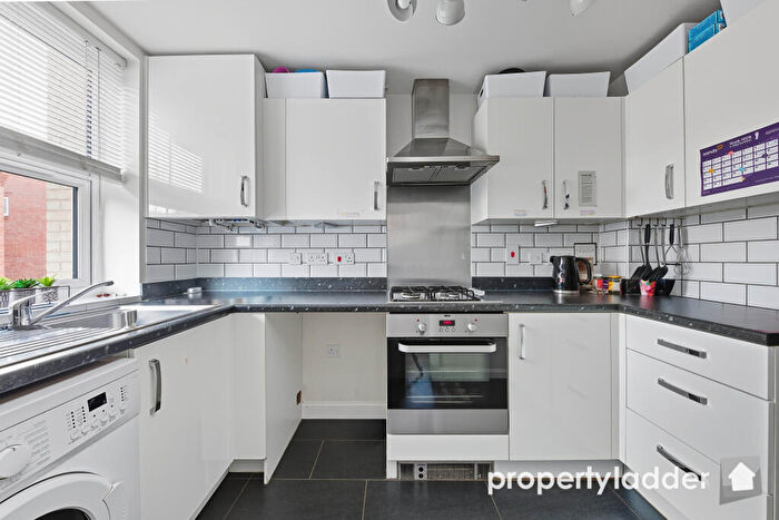 2 Bedroom Semi-Detached House For Sale In Flag Cutters Way, Horsford, NR10