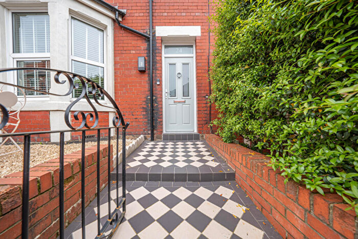 4 Bedroom Terraced House For Sale In Beaconsfield Avenue, Low Fell, Gateshead, NE9