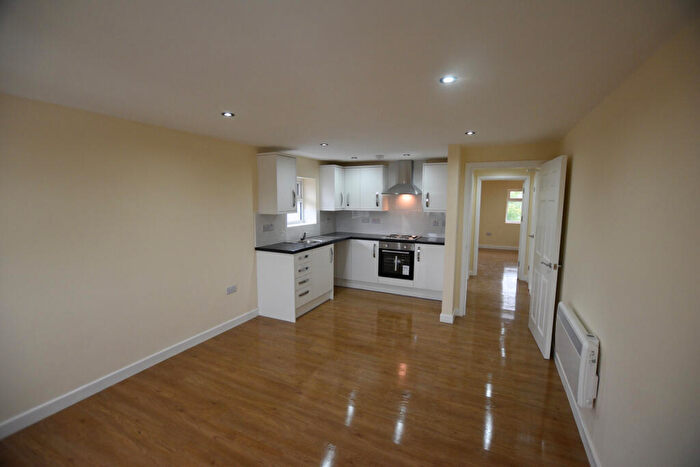 1 Bedroom Flat To Rent In Chiltern Close, Berinsfield, OX10