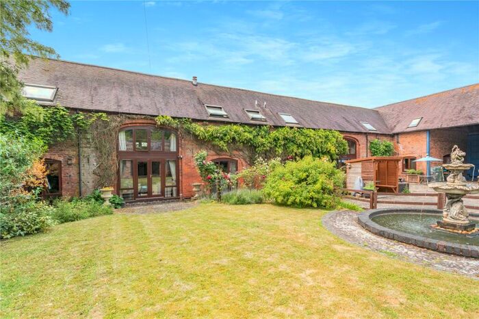 5 Bedroom Barn Conversion For Sale In Stone, Kidderminster, Worcestershire, DY10
