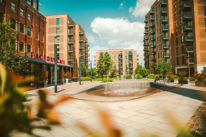 1 Bedroom Apartment For Sale In Aquifer House, Exploration Way, Slough, SL1