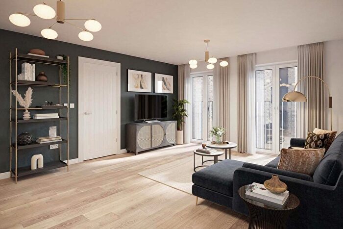 2 Bedroom Apartment For Sale In Llantrisant Road, Llandaff, Cardiff, CF5