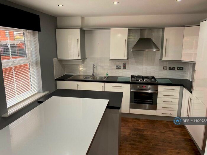 2 Bedroom Terraced House To Rent In Chapel Street, Sandbach, CW11