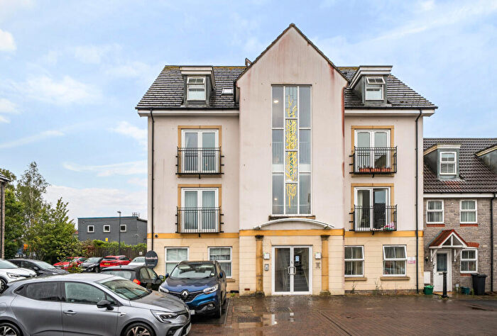 2 Bedroom Apartment For Sale In Barter Close, Kingswood, Bristol, Gloucestershire, BS15