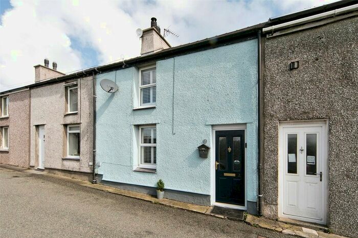 2 Bedroom Terraced House For Sale In Chapel Street, Rhydwyn, Holyhead, Sir Ynys Mon, LL65