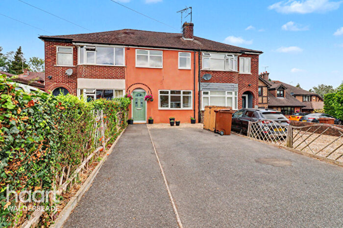 3 Bedroom Terraced House For Sale In Wigmore Road, Gillingham, ME8