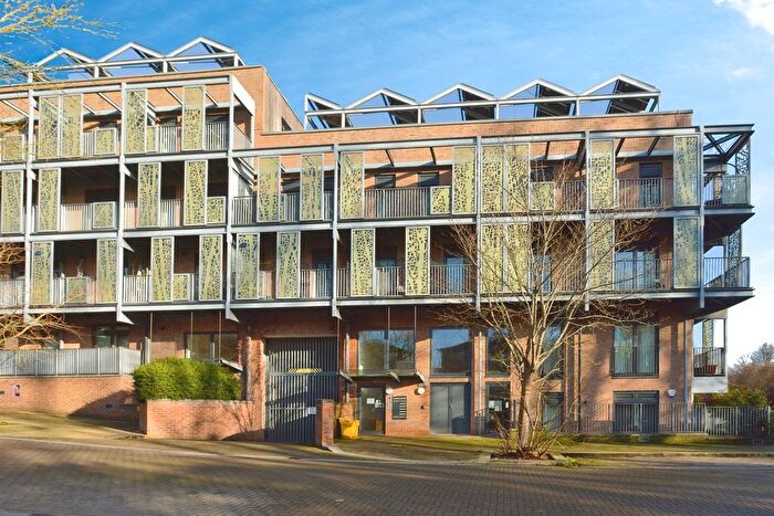 2 Bedroom Flat For Sale In Dalgin Place, Campbell Park, Milton Keynes, MK9
