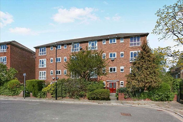 1 Bedroom Flat For Sale In Temple House, London, N19