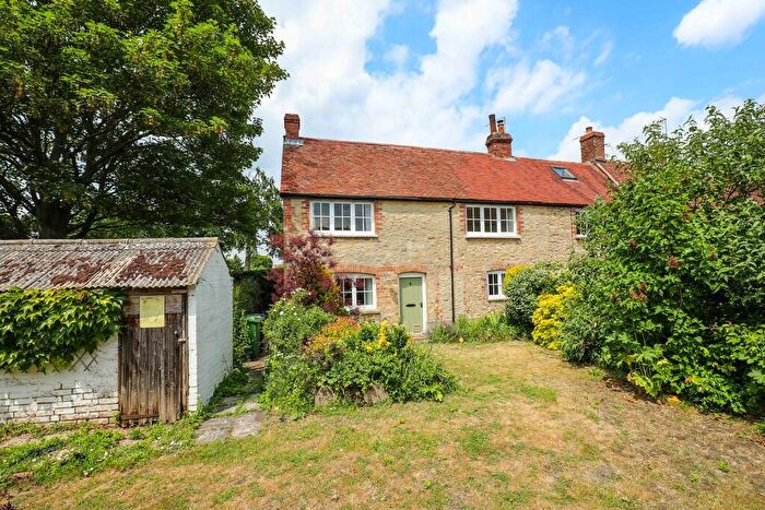 2 Bedroom Cottage To Rent In Peggswell Lane, Great Milton, OX44