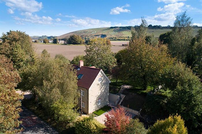 3 Bedroom Semi-Detached House For Sale In Fovant, SP3