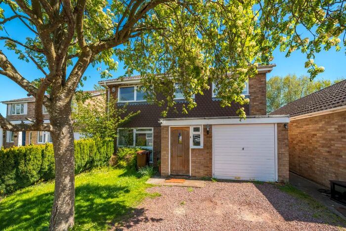 4 Bedroom Detached House For Sale In Kidlington, Oxfordshire, OX5