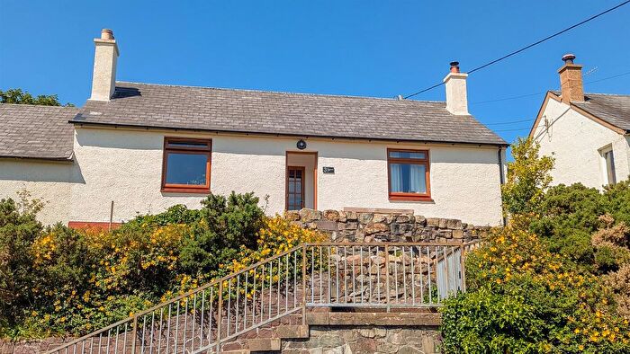 2 Bedroom Semi-Detached Bungalow For Sale In Heathmount Road, Kyle Of Lochalsh, IV40