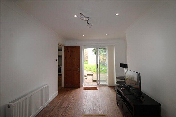 1 Bedroom Apartment To Rent In Clyde Road, Croydon, CR0