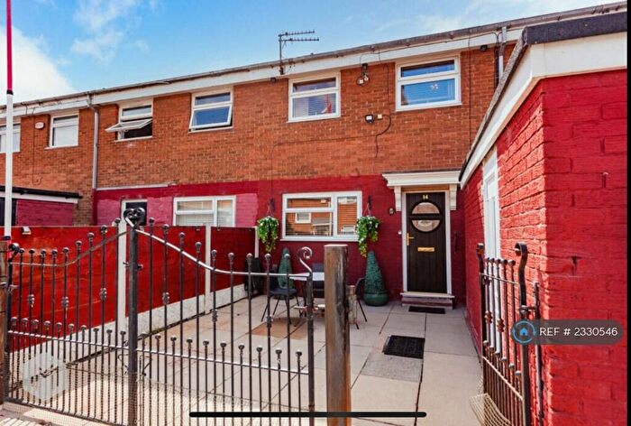 4 Bedroom Terraced House To Rent In Withycombe Place, Salford, M6