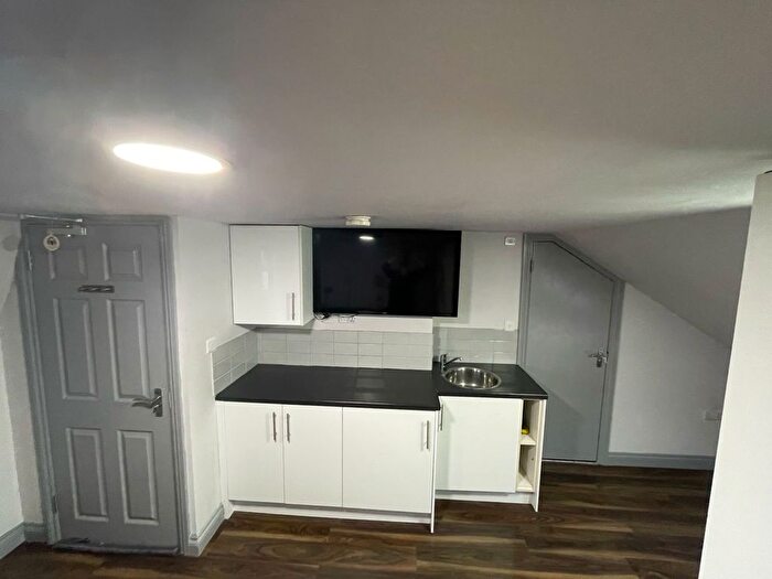 1 Bedroom Studio To Rent In Empress Avenue, Cranbrook, Ilford, IG1