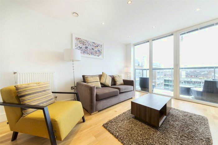 1 Bedroom Flat To Rent In Jubilee Court, Wood Wharf, London, SE10