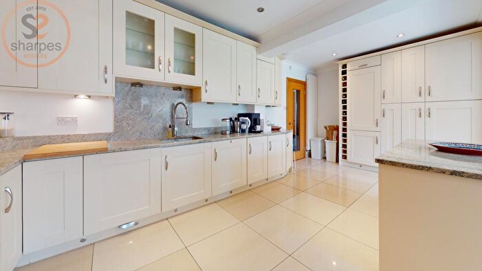 5 Bedroom House To Rent In Ember Lane, Esher, London, KT10