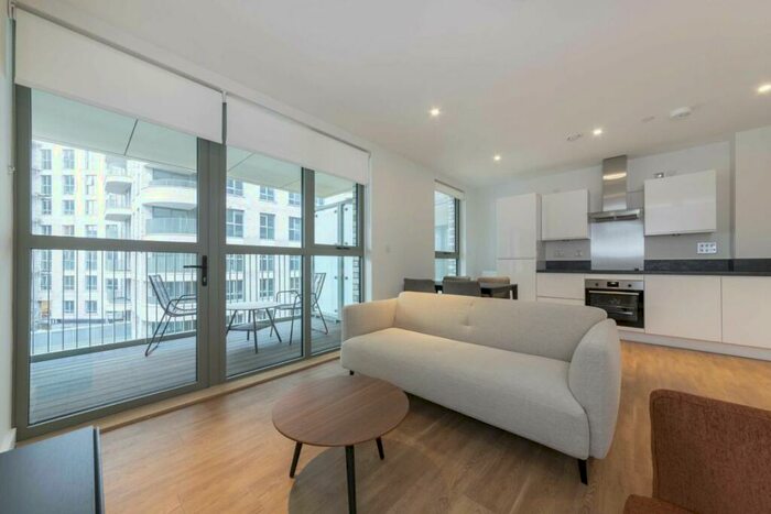 2 Bedroom Flat To Rent In Green Street, North Acton, NW10