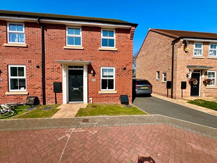3 Bedroom End Of Terrace House For Sale In Merlin Drive, Auckley, DN9