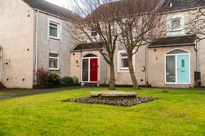4 Bedroom Terraced House For Sale In Bonaly Brae, Edinburgh, EH13