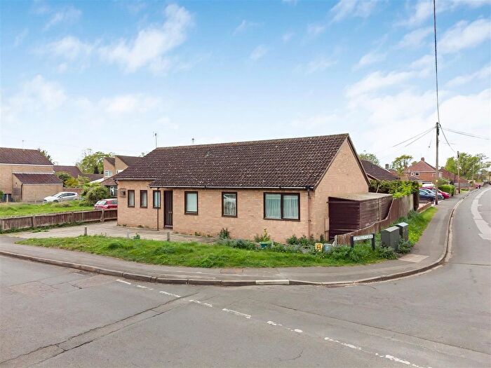 3 Bedroom Detached Bungalow For Sale In Way Lane, Waterbeach, Cambridge, CB25