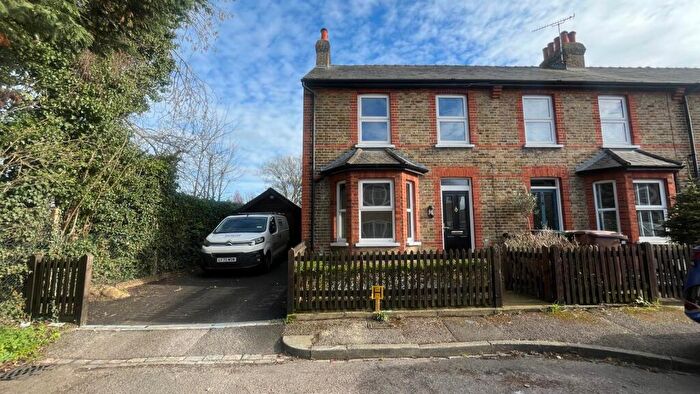 2 Bedroom End Of Terrace House To Rent In Cottage Road, West Ewell, Epsom, KT19