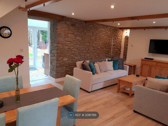 3 Bedroom Terraced House To Rent In Taff Terrace, Treorchy, CF42