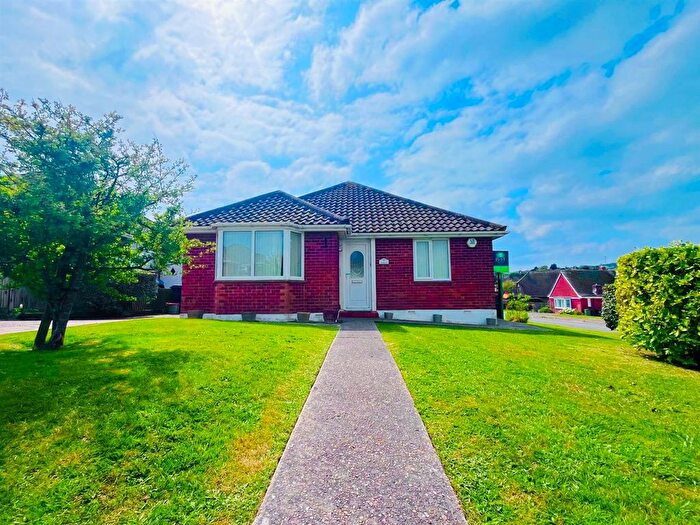 3 Bedroom Detached Bungalow For Sale In Heather Way, Fairlight, Hastings, TN35