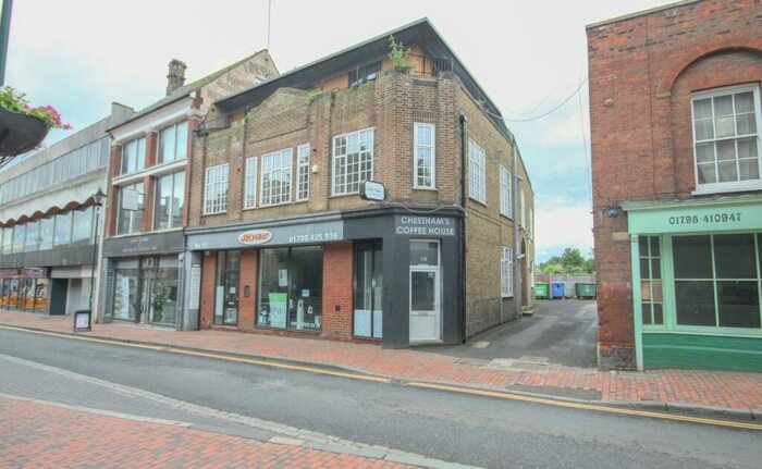 2 Bedroom Flat To Rent In Sittingbourne, Kent, ME10