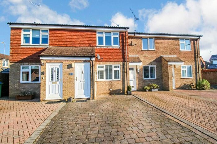 2 Bedroom Terraced House To Rent In Fenhurst Close, Horsham, RH12