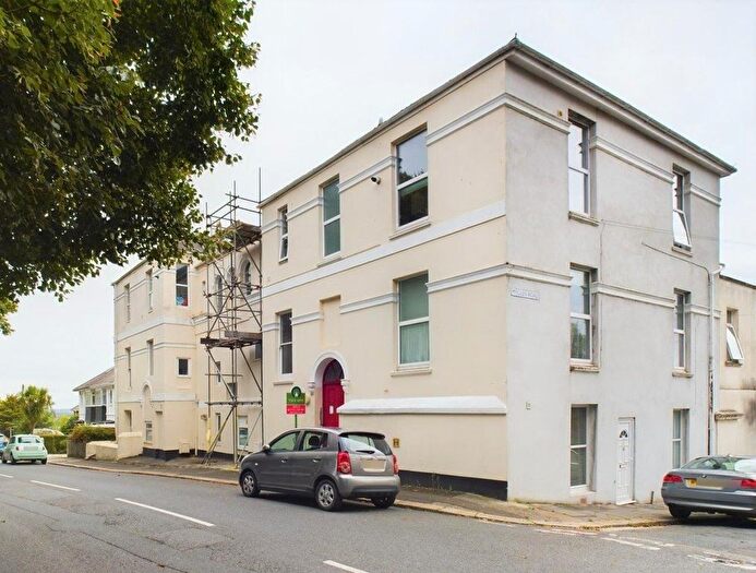 1 Bedroom Flat To Rent In Seymour Road, Mannamead, Plymouth, PL3