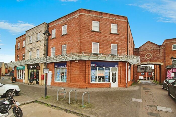 1 Bedroom Flat To Rent In Godwin Court, Swindon, SN1