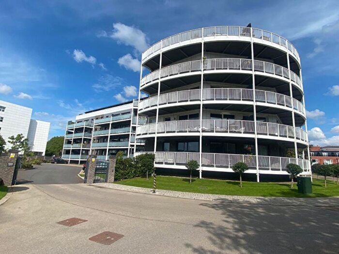 1 Bedroom Flat To Rent In Quantum House, Kensal Drive, West Didsbury, M20