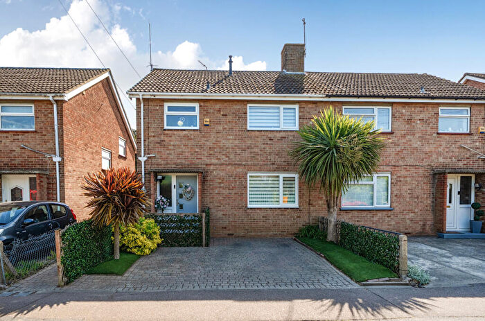 4 Bedroom Semi-Detached House For Sale In Melbourne Road, Clacton-on-Sea, Essex, CO15