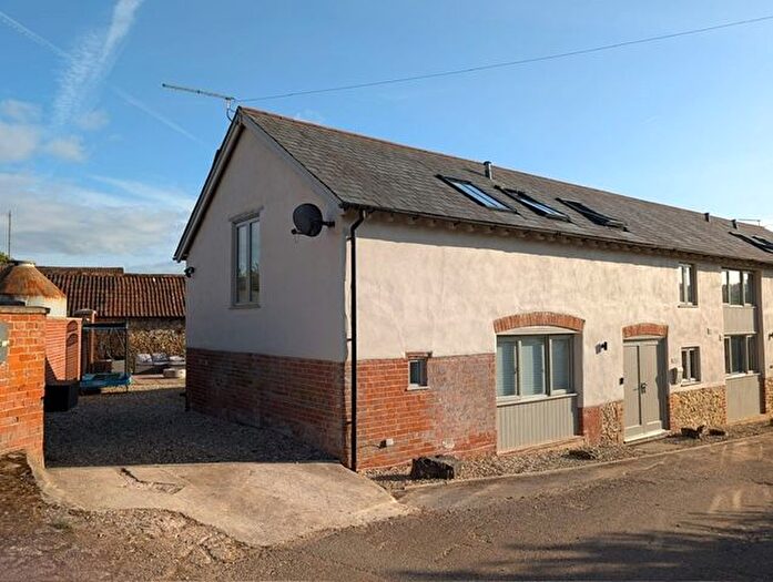 3 Bedroom Barn Conversion For Sale In The Old Burrow, Awliscombe, EX14